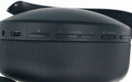 Игровая гарнитура Sony PlayStation Pulse 3D Black фото в интернет-магазине gdrone.ru